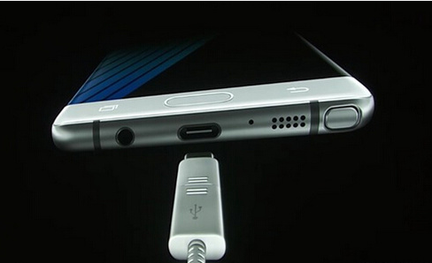 1504768341634417.png 手機連接