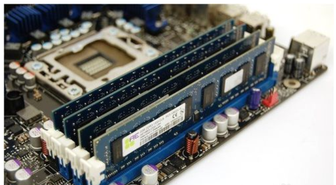 電腦開機沒反應 電腦開機沒反應