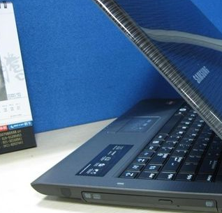 電腦出現藍屏 電腦出現藍屏