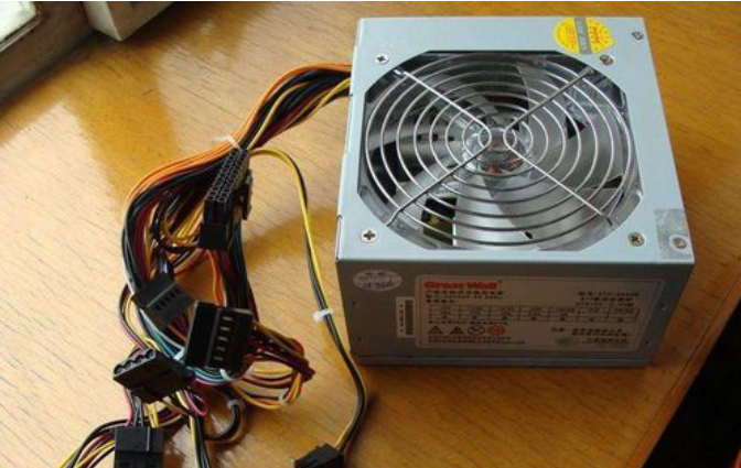 電腦為什么會自動關機