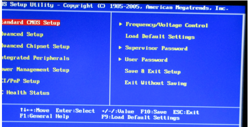 電腦開機自動斷電