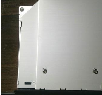 安裝雙硬盤 安裝雙硬盤