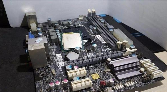 電腦組裝教程圖解