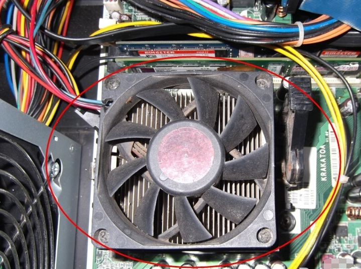 拆開電腦機箱教程