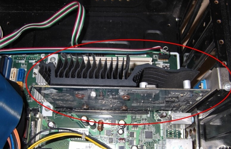 電腦機箱怎么拆