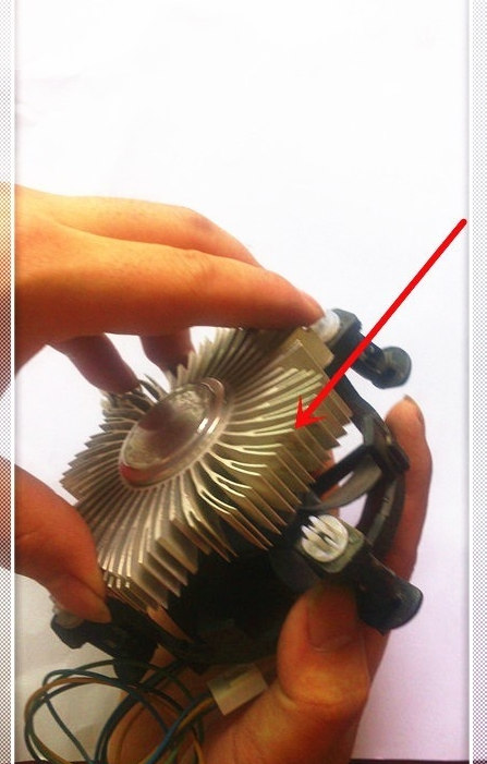 電腦聲音大 電腦聲音大