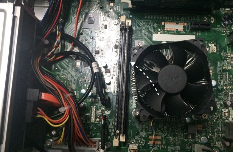 電腦黑屏打不開是什么原因以及解決方法